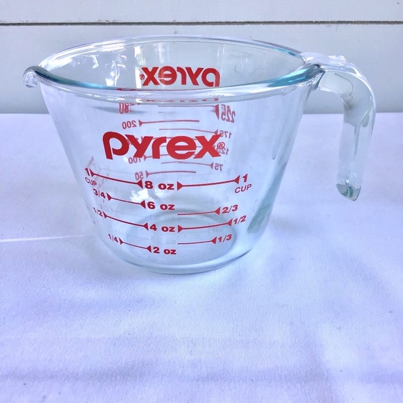 PYREX | Two Glass Measuring Cups | 1 Cup & 2 Cup - Picture 4 of 10